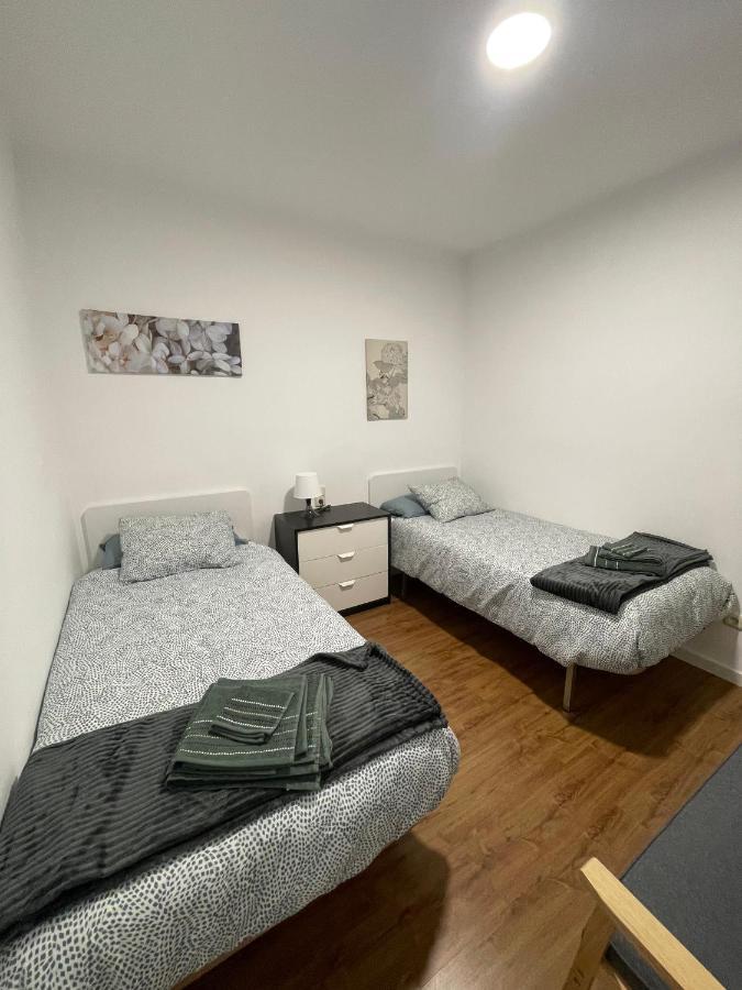Apartamento Centrico En Berga - Alberga Exterior photo