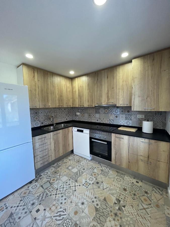 Apartamento Centrico En Berga - Alberga Exterior photo